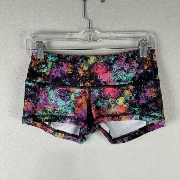 Fleo Pants - Fleo Multicolor Rainbow Dust 325 Athletic Athleisure Short Shorts Size Small